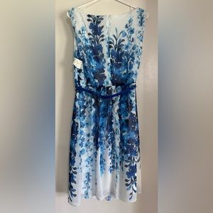 Connected apparel dress. Size 10.